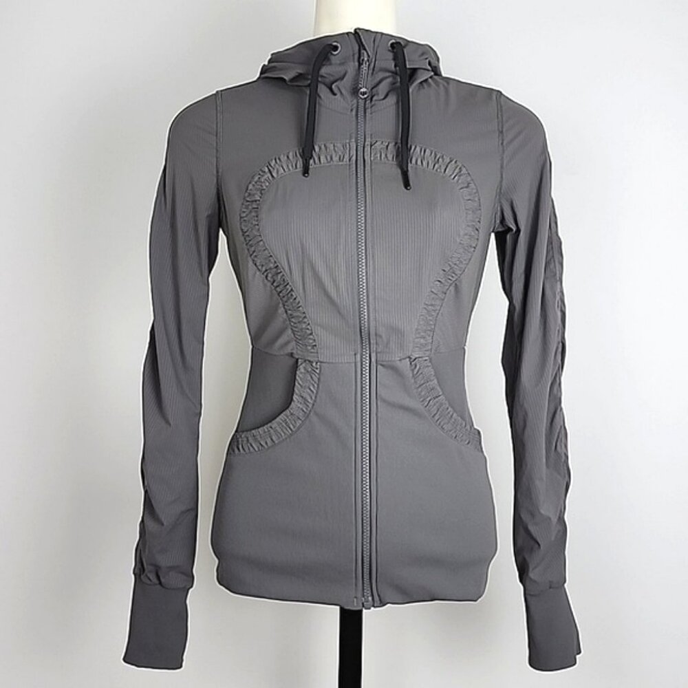 Lululemon Grey Dance Studio Reversible Jacket Hooded Stretch Thumbholes 6